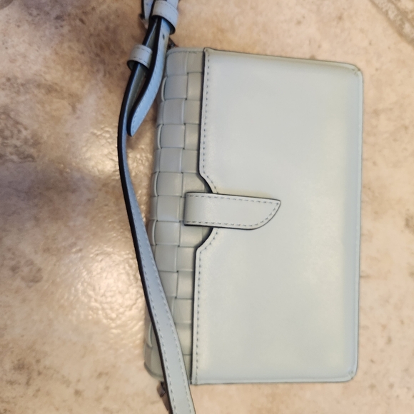 Michael Kros Jet Set smartphone crossbody bag - Picture 5 of 7